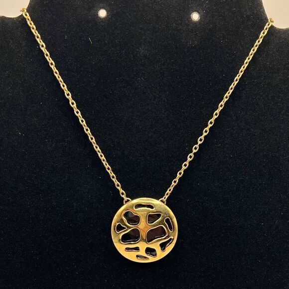 *3/$20* Black and gold tone necklace - Picture 1 of 3